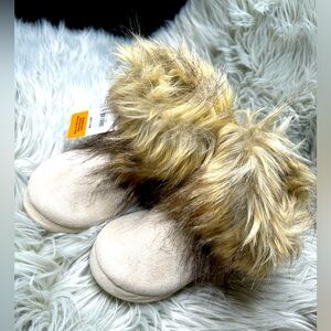 Fuzzy Slippers Bootie